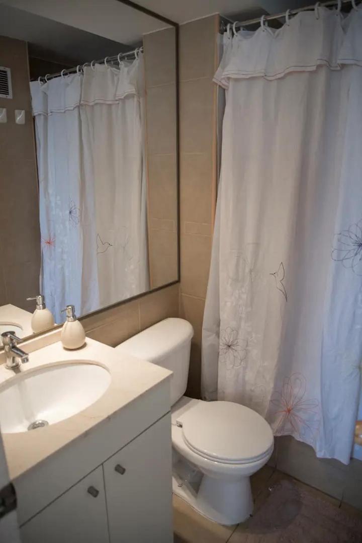 サンティアゴDepto Barrio Bellavista Turismo Clinicas Aire Acondicionadoアパートメント エクステリア 写真